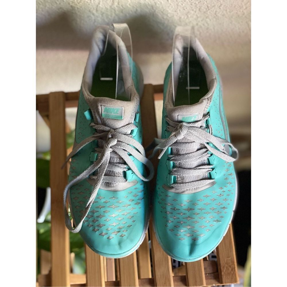 Nike Free 3.0 Running Shoes - Picture 2 of 6
